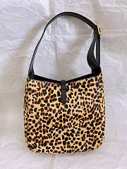 Fortok Saint Laurent Le 5 à 7 leather hobo bag Leopard Print 23×22×8.5cm - 2