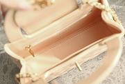 Fortok Chanel Kelly Bag Patent Leather Beige 13x19x7cm - 4