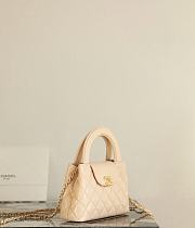 Fortok Chanel Kelly Bag Patent Leather Beige 13x19x7cm - 3