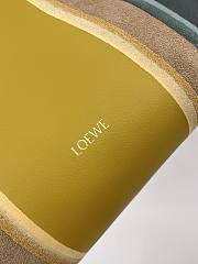 Fortok Loewe Flamenco clutch bag Banana Green Mix 30~24.5~10.5CM - 6