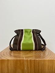 Fortok Loewe Flamenco clutch bag Green Mix 30~24.5~10.5CM - 1
