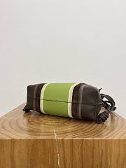 Fortok Loewe Flamenco clutch bag Green Mix 30~24.5~10.5CM - 3