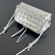 Fortok Bottega Veneta Concert Pouch Light Silver 18.5*11.5*8.5cm - 6
