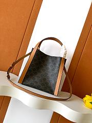 Fortok Celine Small Cube Bag Triomphe Black 18.5x21x17cm - 4
