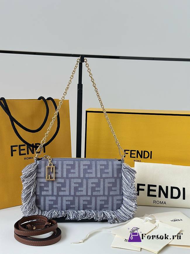 Fortok Fendi FF Jacquard Fringed Baguette Pouch Fringe 20 x 3 x 12cm - 1