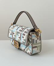 Fortok Fendi Baguette Jacquard FF Fabric Bag Grey/ Blue-tone Multicolor 27×6×14cm  - 3
