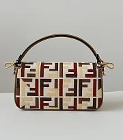 Fortok Fendi Baguette Jacquard FF Fabric Bag Grey/ Red-tone Multicolor 27×6×14cm  - 2