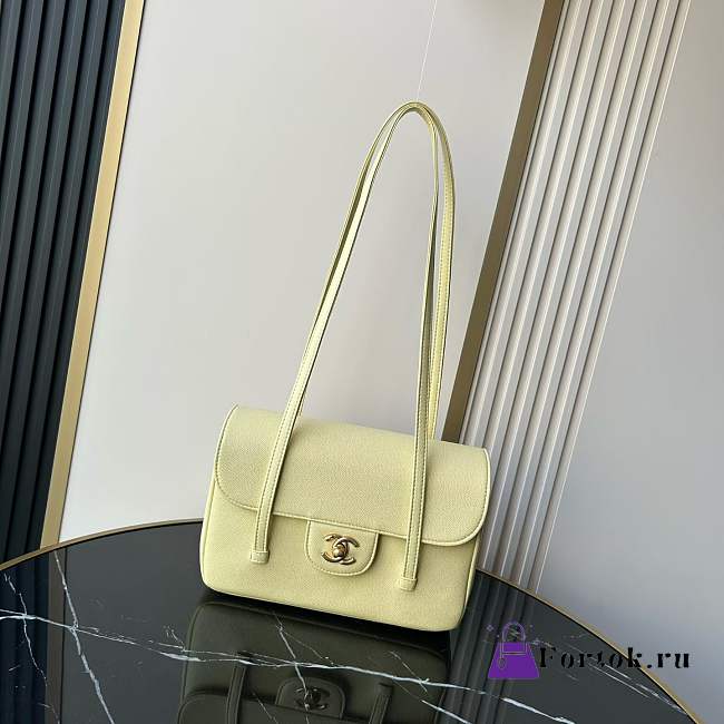 Fortok Chanel Preppy Coco Bowling Small Bag Yellow 15×22x7cm - 1
