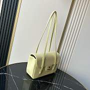 Fortok Chanel Preppy Coco Bowling Small Bag Yellow 15×22x7cm - 2