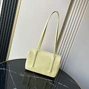 Fortok Chanel Preppy Coco Bowling Small Bag Yellow 15×22x7cm - 4