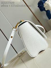 Fortok Louis Vuitton Twist MM Handbag Epi Leather White 23x17x9.5cm - 3