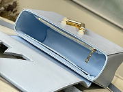 Fortok Louis Vuitton Twist MM Handbag Epi Leather Blue 23x17x9.5cm - 6