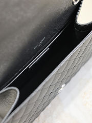 Fortok Saint Laurrent ENVELOPE MEDIUM in MATELASSÉ lambskin Caviar Black 24 x 17,5 x 6 cm - 5