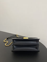 Fortok Fendi Kan U Chain bag 25x17x10cm - 2