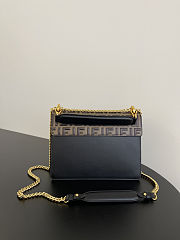 Fortok Fendi Kan U Chain bag 25x17x10cm - 3
