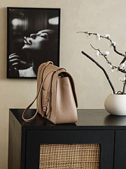 Fortok Chanel Spring/Summer 2026 Collection Chanel Maxi Flap Bag Ligth Brown calfskin 33×23×11cm - 6