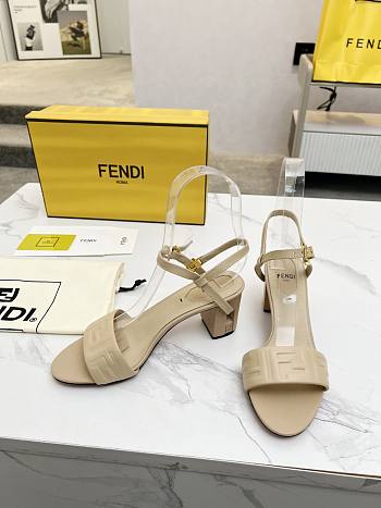 Fortok Fendi Delfina Beige Leather High-heeled 65mm