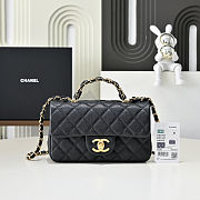 Fortok Chanel Caviar Quilted Mini Handy CC Flap Bag Black 12 x 19.5 x 6.5cm - 1