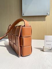 Fortok Bottega Veneta Cassette Messenger Bag Brown 23*15*6cm - 3