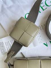 Fortok Bottega Veneta Cassette bag Bag Taupe 26*16*6.5cm - 3