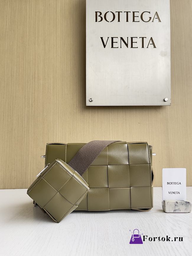 Fortok Bottega Veneta Cassette bag Bag Olive Green 26*16*6.5cm - 1
