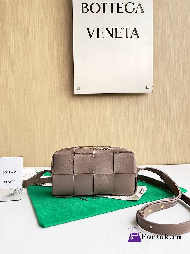 Fortok Bottega Veneta Small Brick Cassette Taupe Brown 18*9*3.5cm  - 1