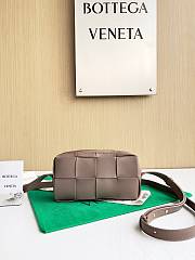 Fortok Bottega Veneta Small Brick Cassette Taupe Brown 18*9*3.5cm  - 1