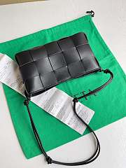 Fortok Bottega Veneta Cassette Intreccio Leather Black 23*6.5*16cm - 5