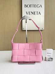 Fortok Bottega Veneta Cassette Intreccio Leather Pink 23*6.5*16cm - 1