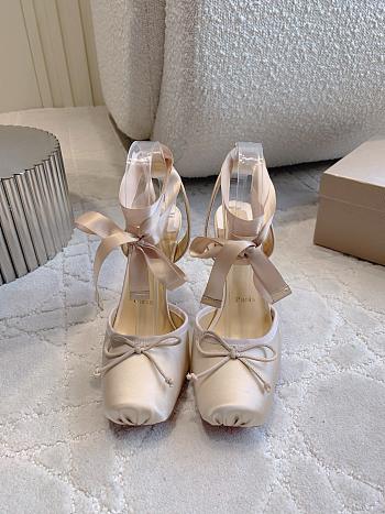 Fortok Christian Louboutin Cassia Lace Up Crepe satin Light Beige 10cm