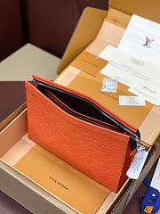 Fortok Louis Vuitton Pochette Voyage pouch Orange 27 x 21 x 6cm - 3