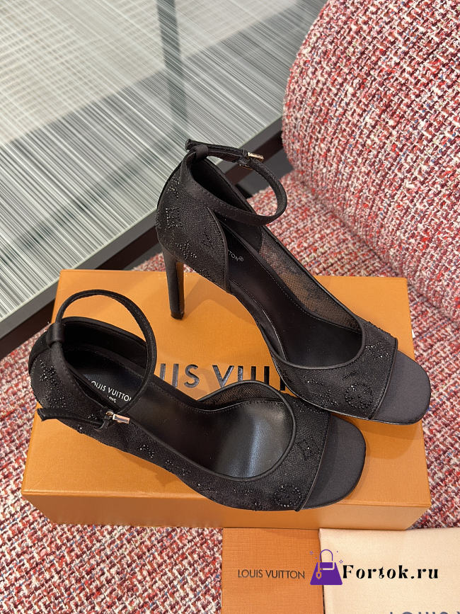 Fortok Louis Vuitton 2026ss Gala model Mesh Black Heels 8cm - 1