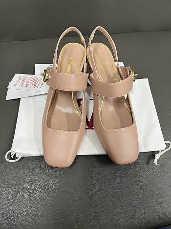 Fortok Valentino Garavani VLogo Locker Beige Heels 6.5cm