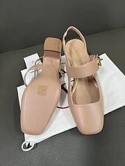 Fortok Valentino Garavani VLogo Locker Beige Heels 6.5cm - 6