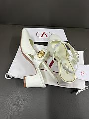 Fortok Valentino Garavani VLogo Locker White Heels 6.5cm - 4