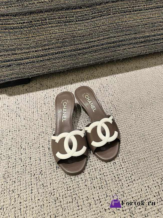 Fortok Chanel CC Logo Slide Mules Taupe Brown - 1