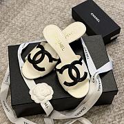 Fortok Chanel CC Logo Slide Mules White - 5