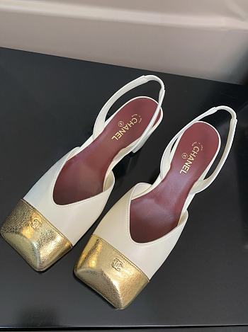 Fortok Chanel 2026ss Slingback pumps Square-toed White-Gold