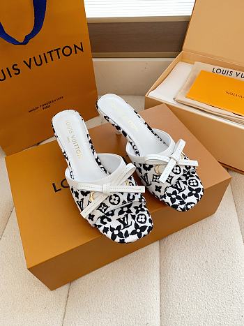 Fortok Louis Vuitton x Takashi Murakami 6AM Mule White and Black 5.5cm