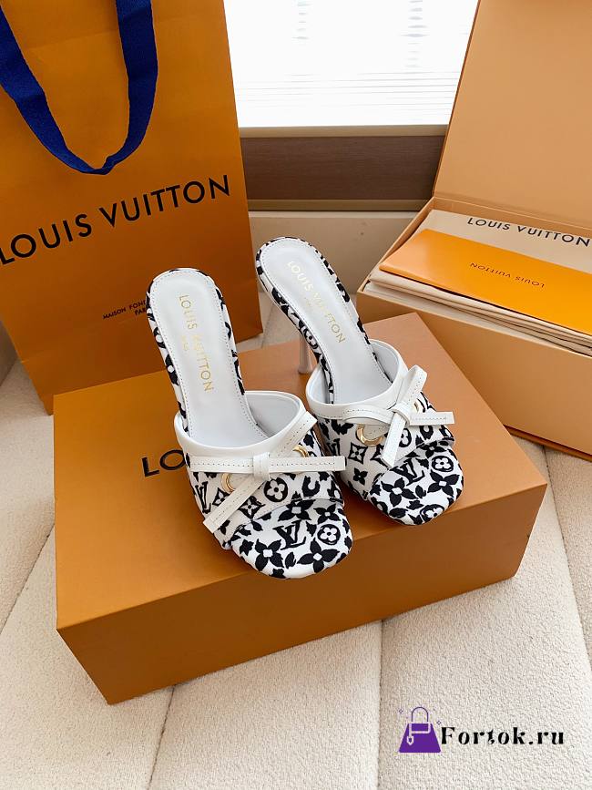 Fortok Louis Vuitton x Takashi Murakami 6AM Heels White and Black 10.5cm - 1