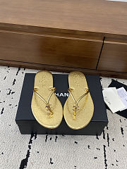 Fortok Chanel Thong Flip-flops Gold - 1