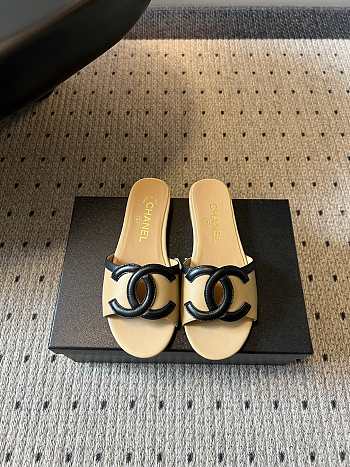 Fortok Chanel CC logo slides Flat Beige