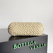 Fortok Bottega Veneta Intrecciato Clicker Bag Soft Beige 28*10*24cm - 3