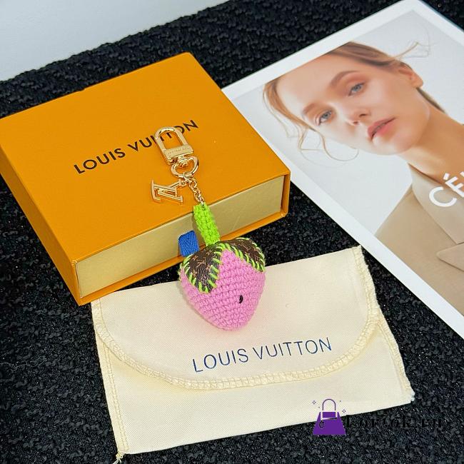 Fortok Louis Vuitton Berrylicious Crochet Bag Charm Pink - 1