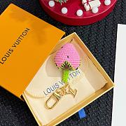 Fortok Louis Vuitton Berrylicious Crochet Bag Charm Pink - 3