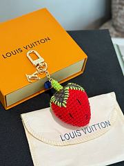 Fortok Louis Vuitton Berrylicious Crochet Bag Charm Red - 2