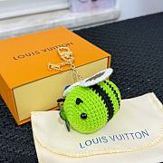 Fortok Louis Vuitton Bee LV Crochet Bag Charm Green - 6
