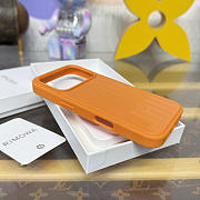 Fortok RIMOWA iPhone 17 Pro case Orange Aluminum - 4