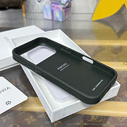 Fortok RIMOWA iPhone 17 Pro case Deep Forest Green Aluminum - 4