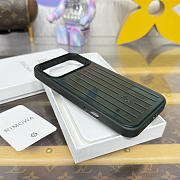 Fortok RIMOWA iPhone 17 Pro Max case Deep Green Forest Aluminum - 4